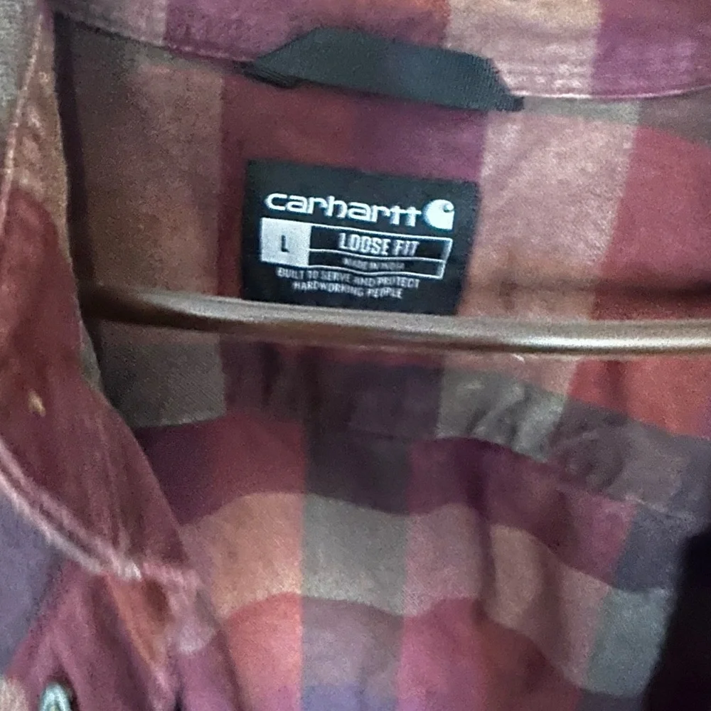 Carhartt Burgundy and Black Checkered Shirt - Picture 2 of 4